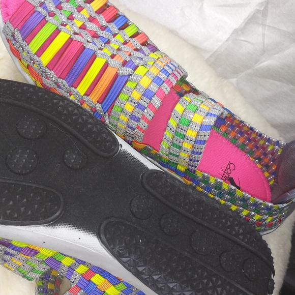 Shoes - Picture 9 of 14